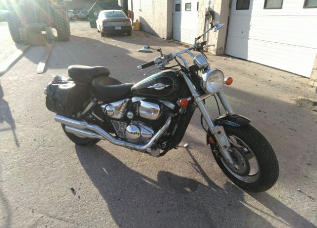 Suzuki VZ800