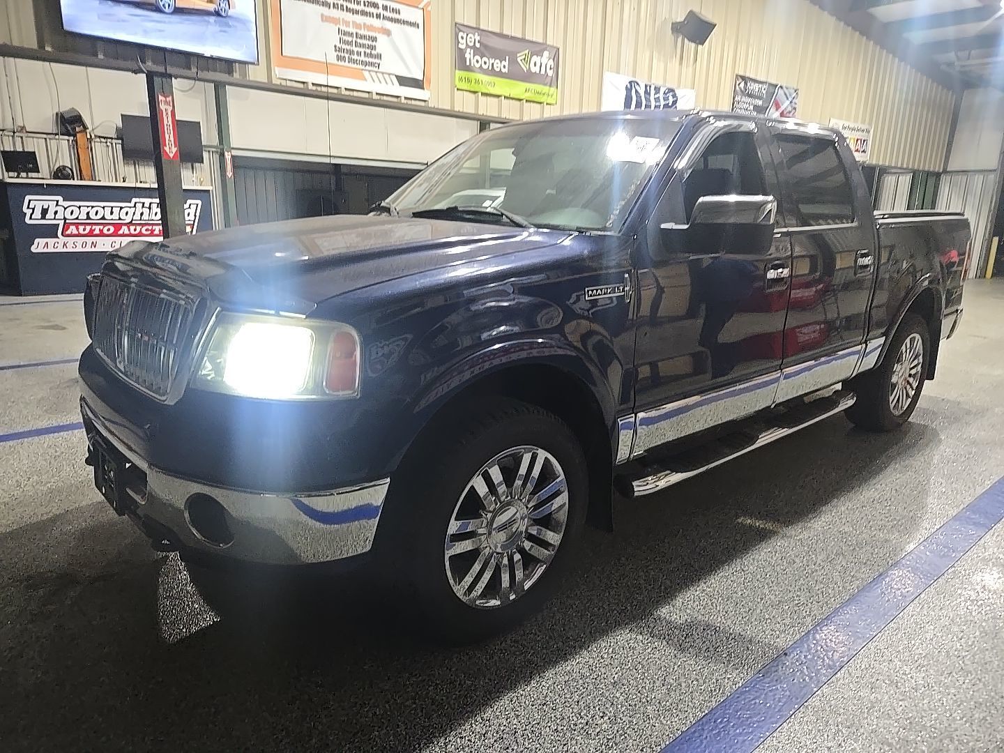Lincoln Mark LT
