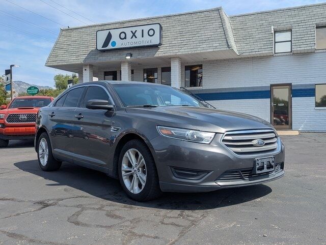 2016 FORD Taurus