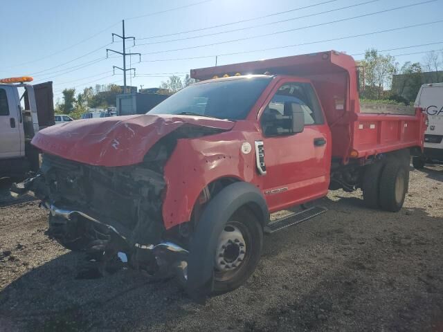 Ford F-550