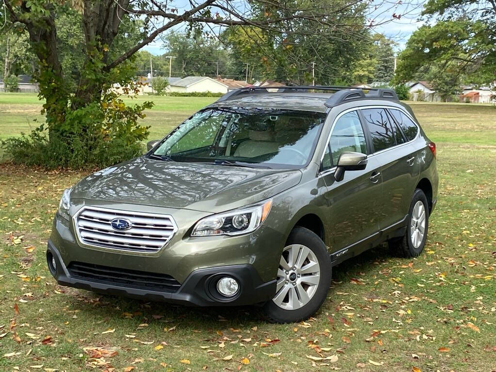 2017 SUBARU Outback