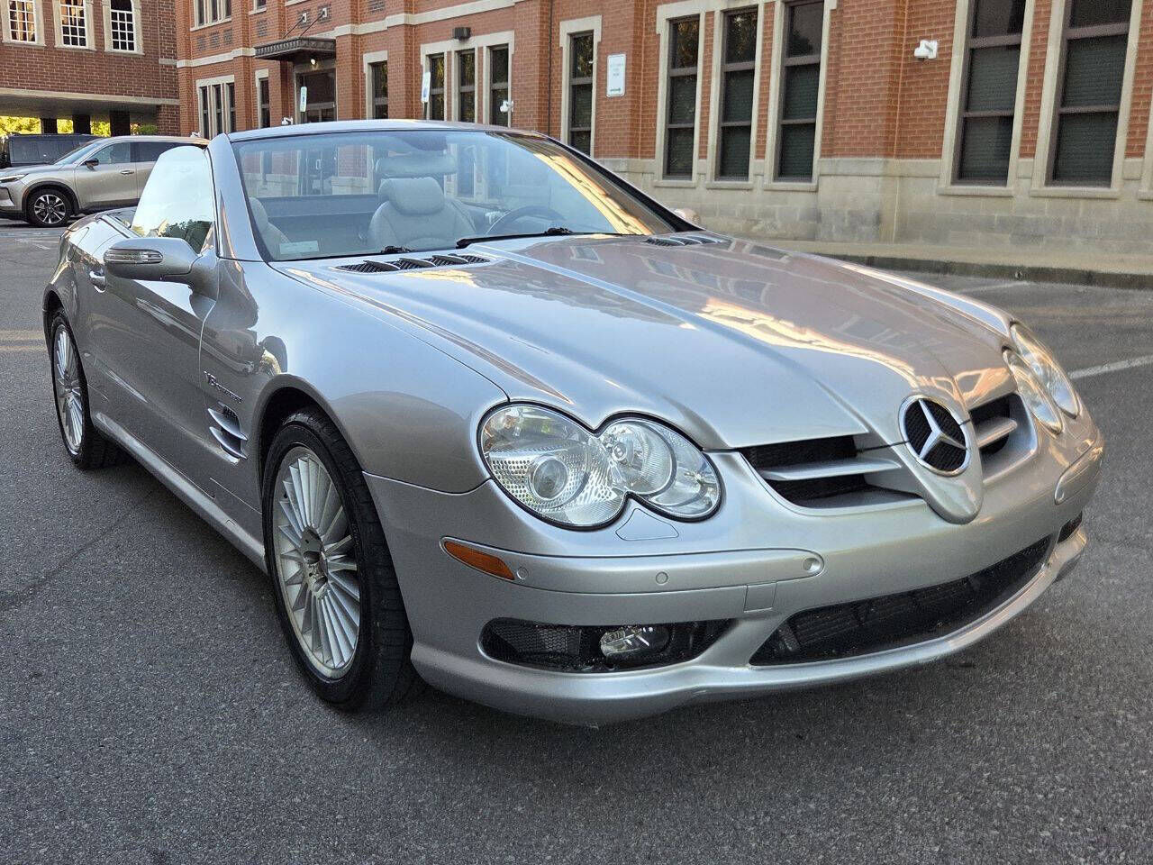 Mercedes-Benz SL-Class