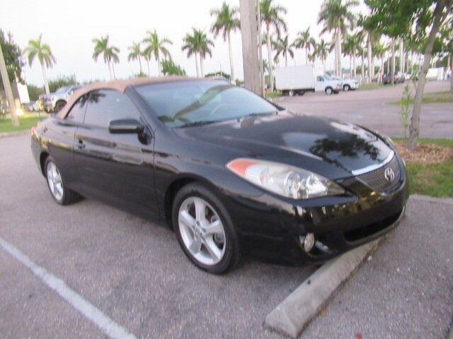 Toyota Camry Solara