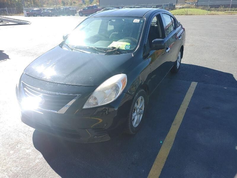 Nissan Versa