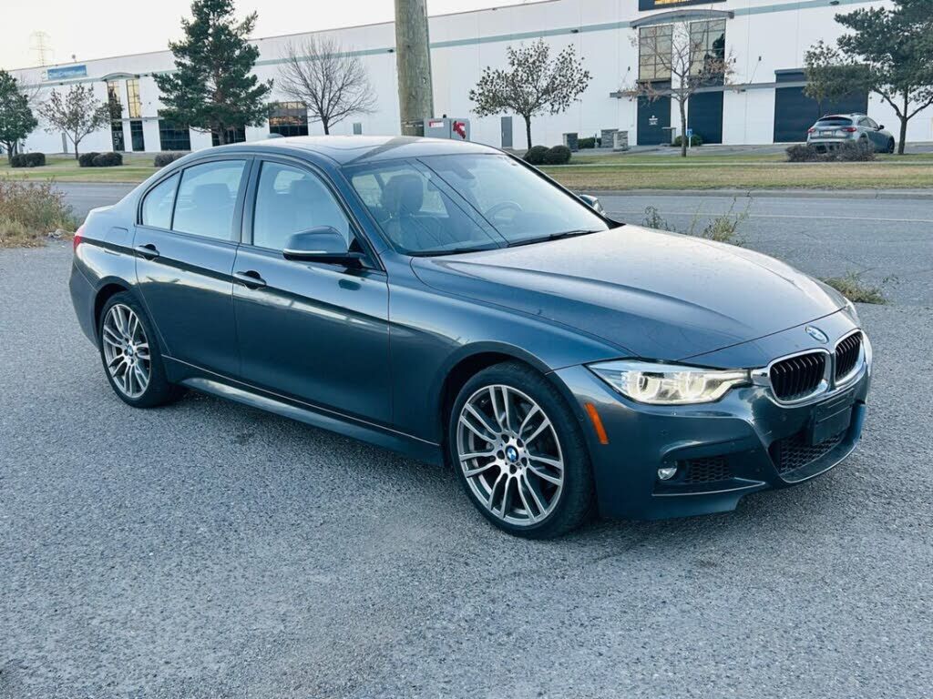 BMW 328i