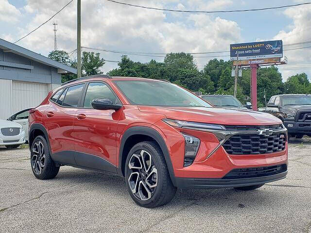 2024 CHEVROLET Trax