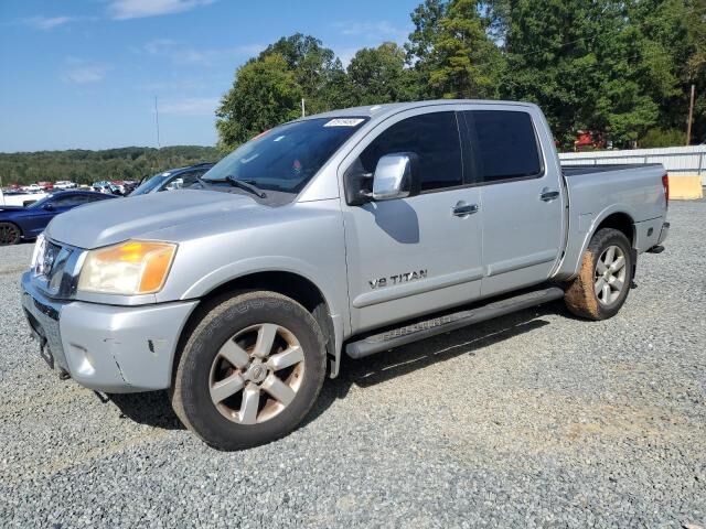 Nissan Titan