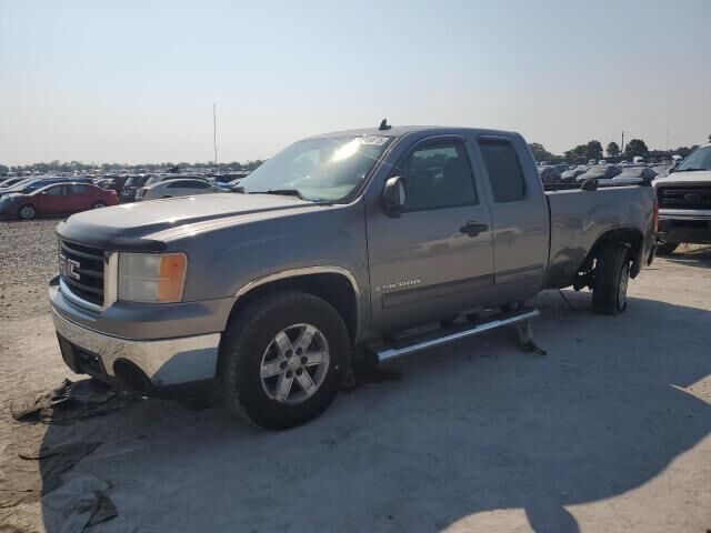 GMC Sierra