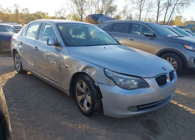 BMW 528i
