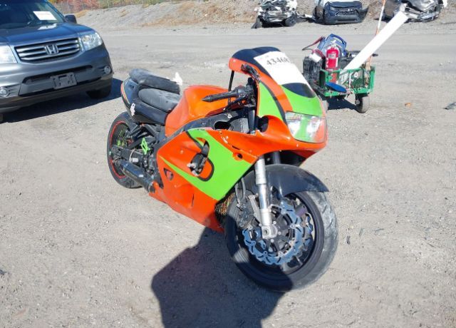 Suzuki GSX-R750