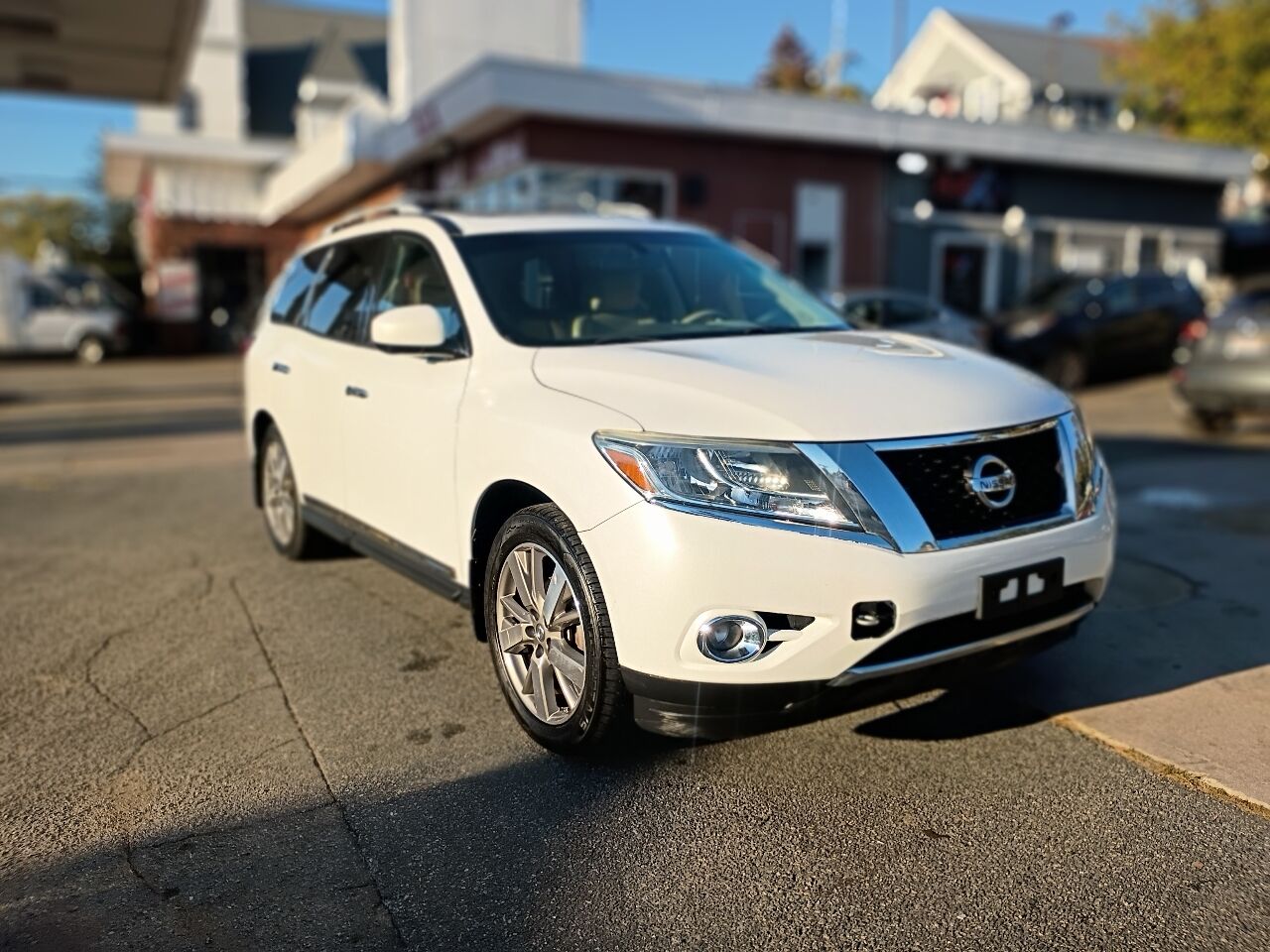 2014 NISSAN Pathfinder