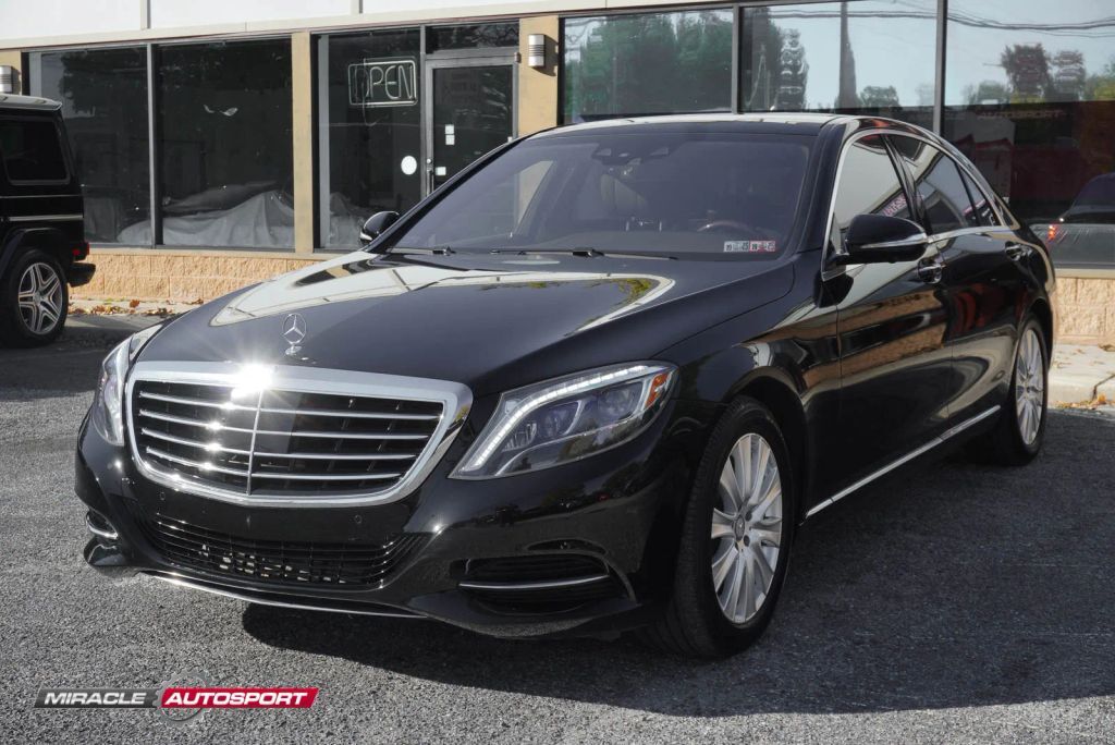 Mercedes-Benz S-Class
