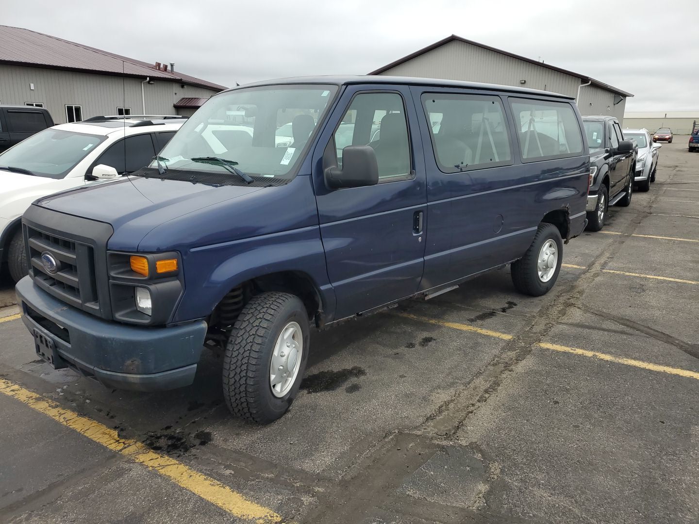 Ford E-350