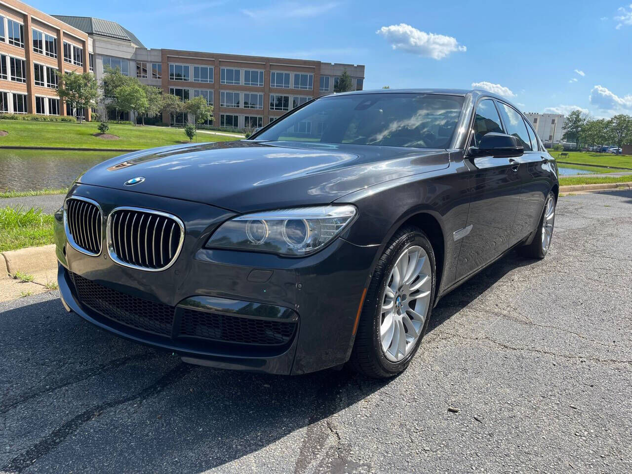 BMW 750Li / ALPINA B7