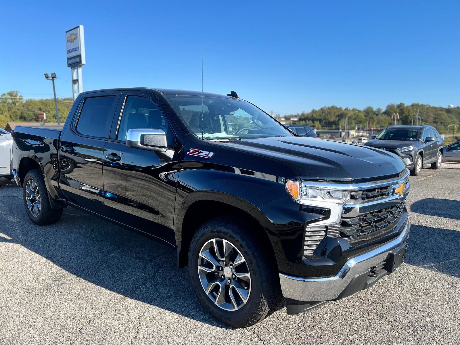 2025 CHEVROLET Silverado