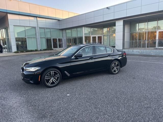 2022 BMW 530i