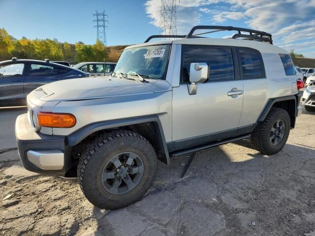 Toyota FJ Cruiser
