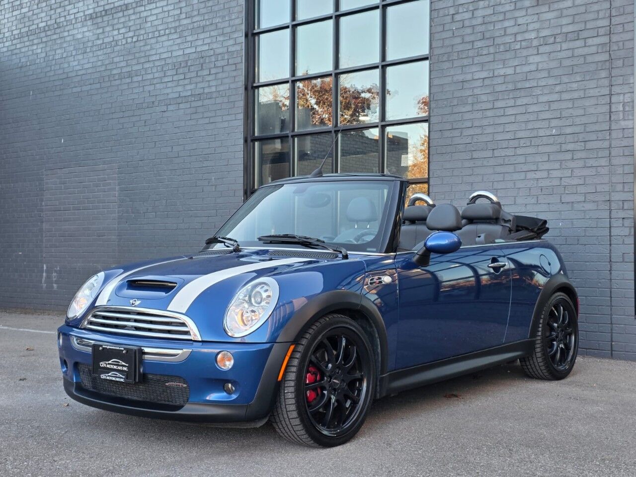MINI Cooper Convertible