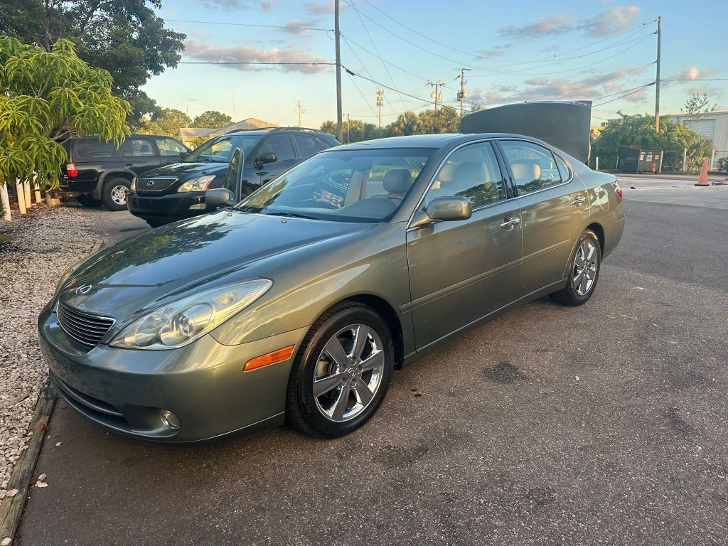 Lexus ES