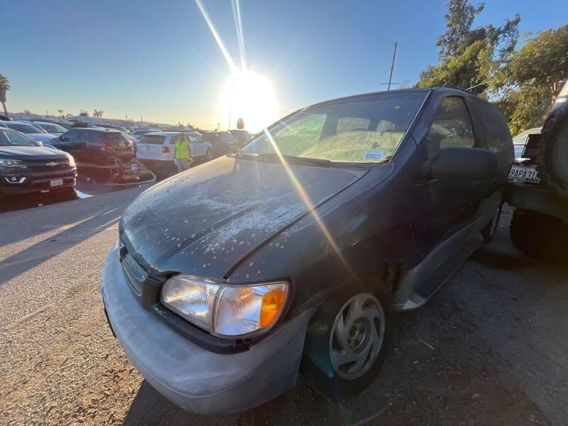 Toyota Sienna