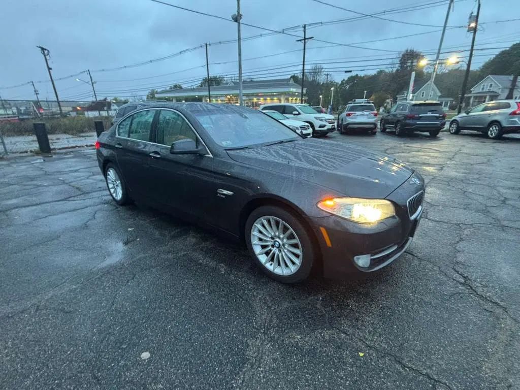 BMW 535i