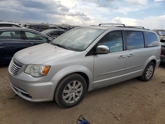 Chrysler Town and Country