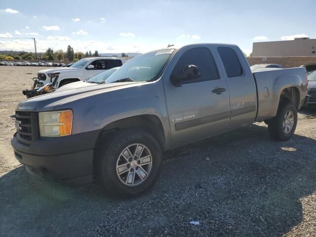 GMC Sierra