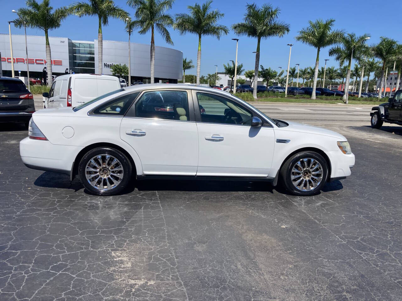 Ford Taurus