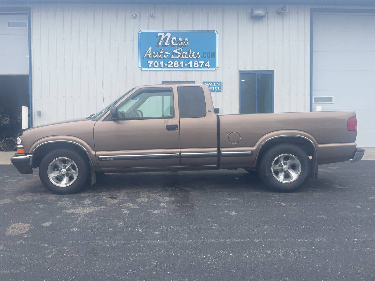 2002 CHEVROLET S-10 Pickup