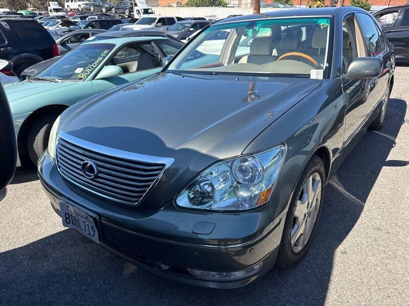 Lexus LS