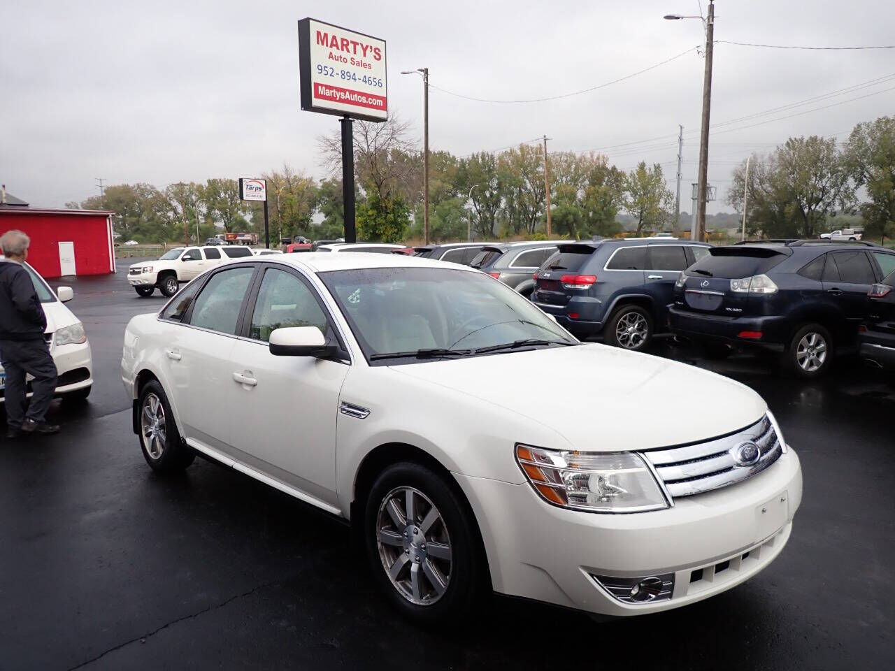 Ford Taurus