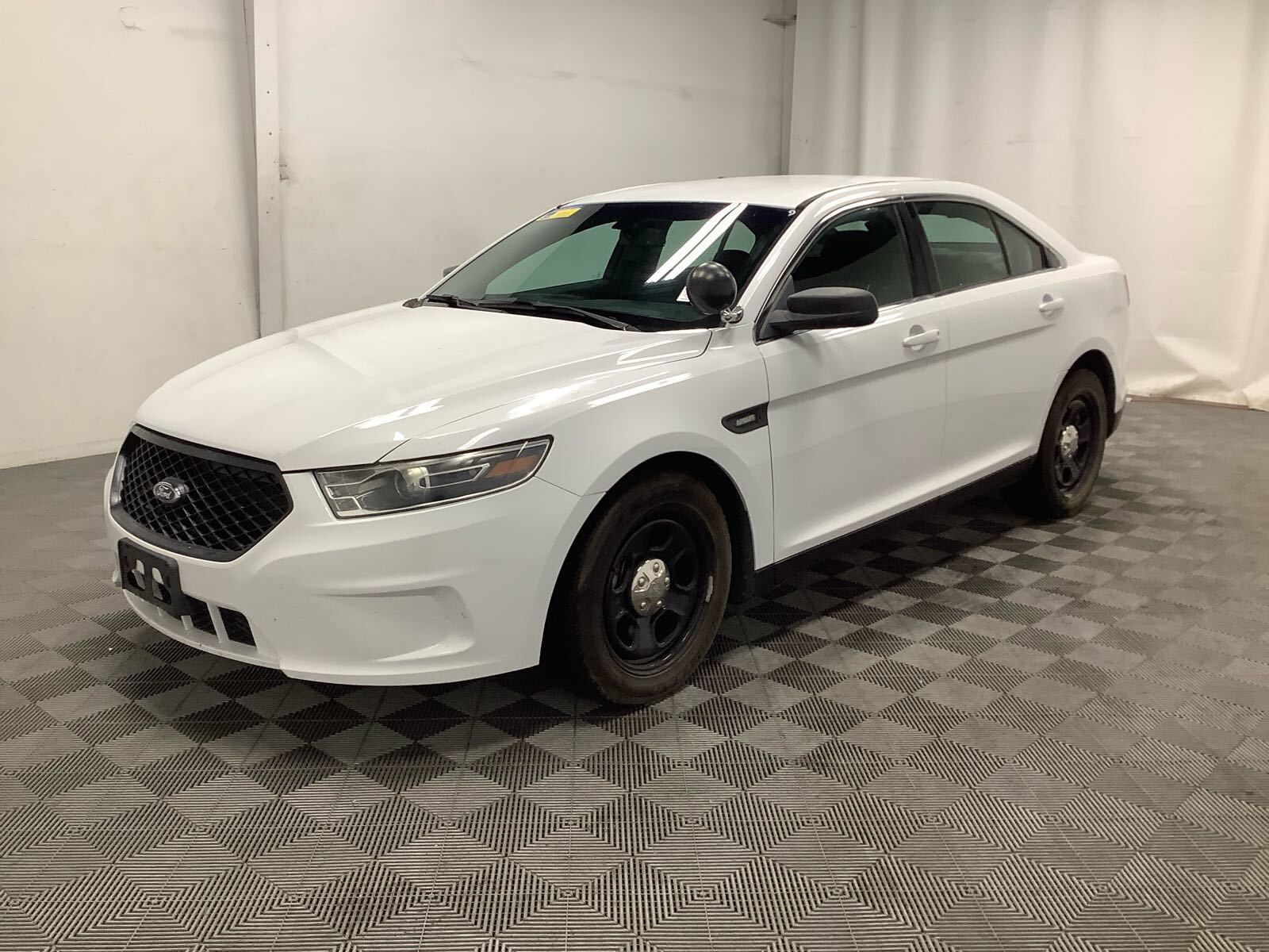 Ford Taurus