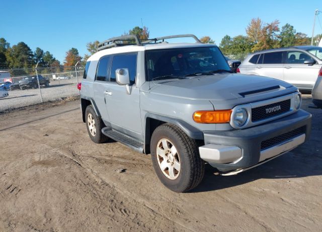 Toyota FJ Cruiser