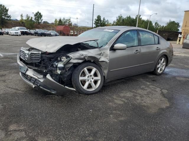 Nissan Maxima