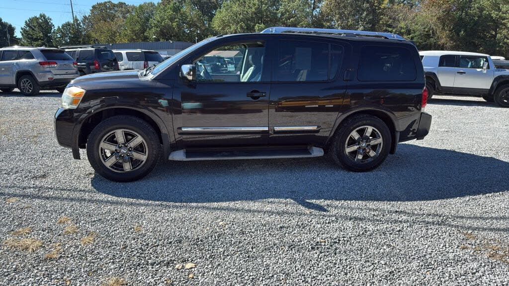 2013 NISSAN Armada