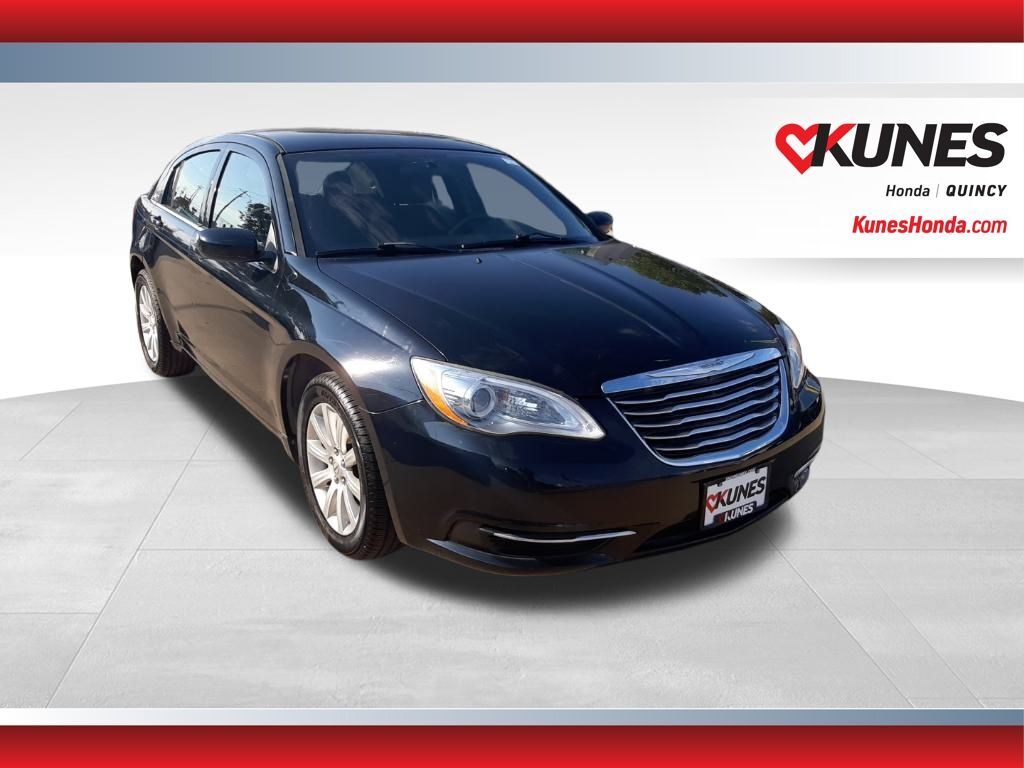 Chrysler 200