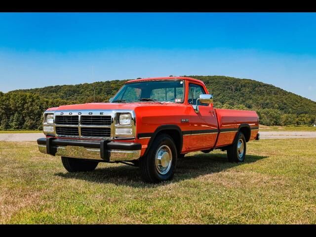 Dodge D-Series