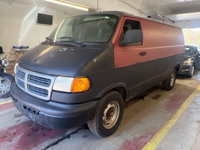 Dodge Ram Van