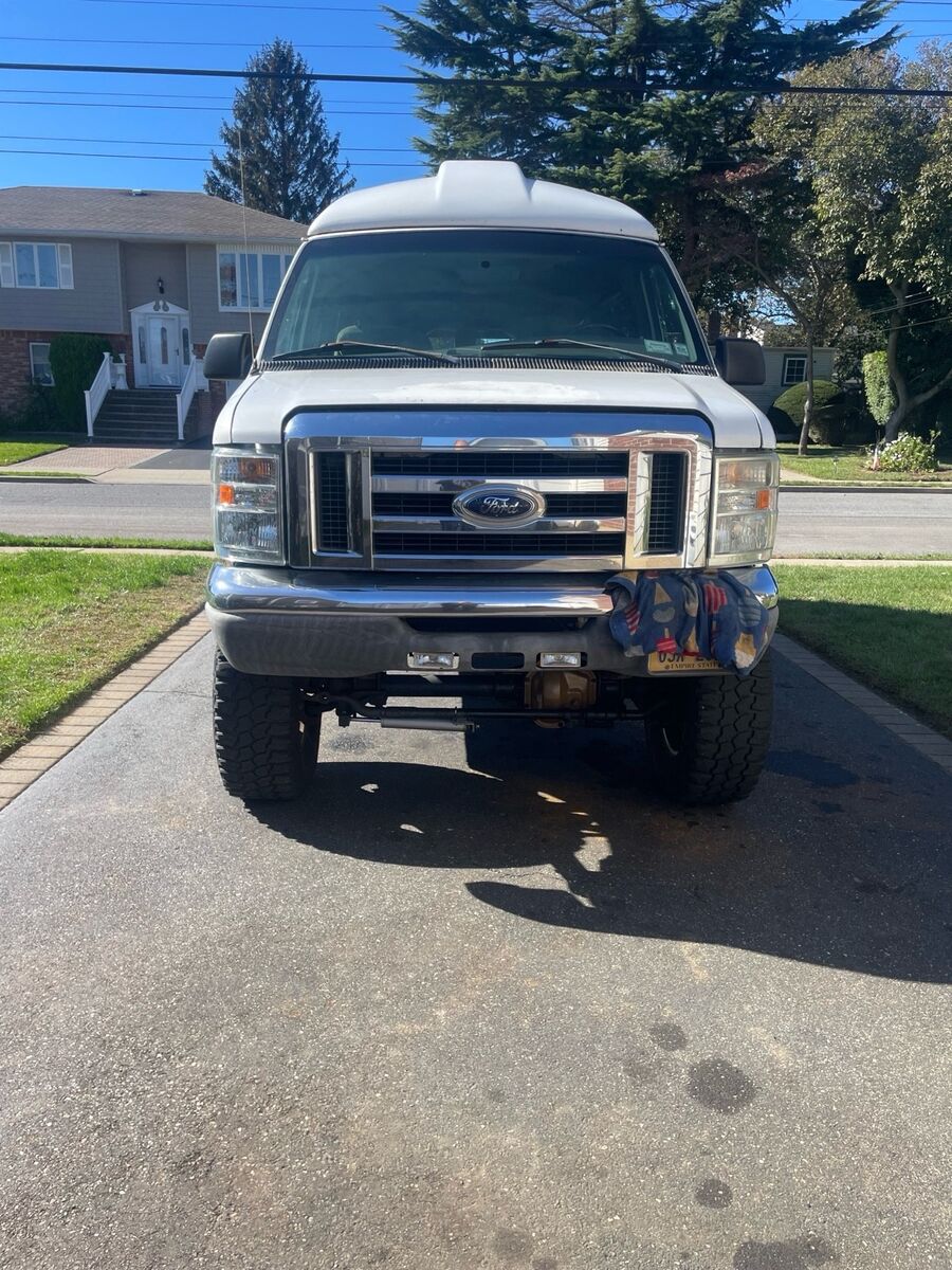 Ford E-150