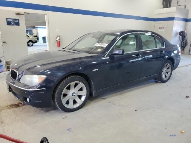 BMW 750i
