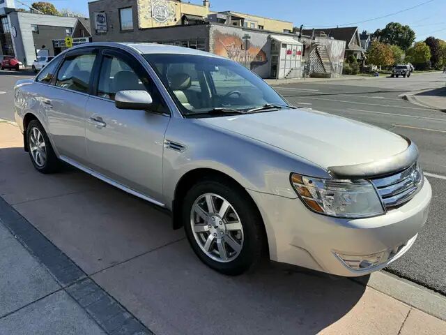Ford Taurus