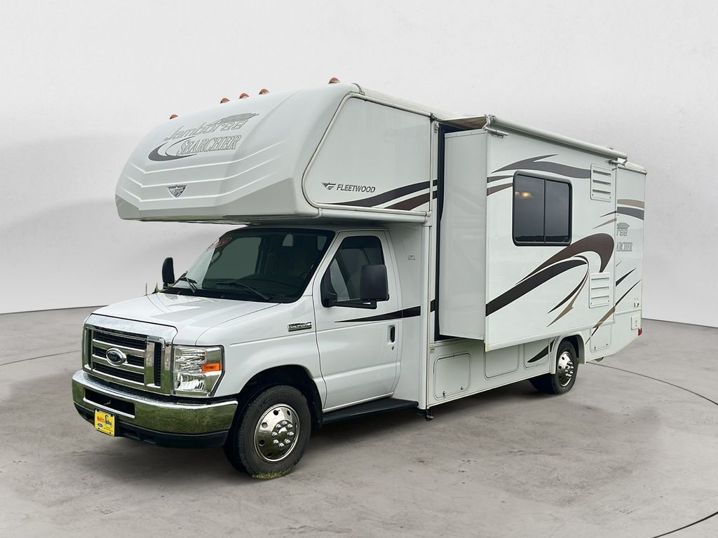 2013 FORD E-450