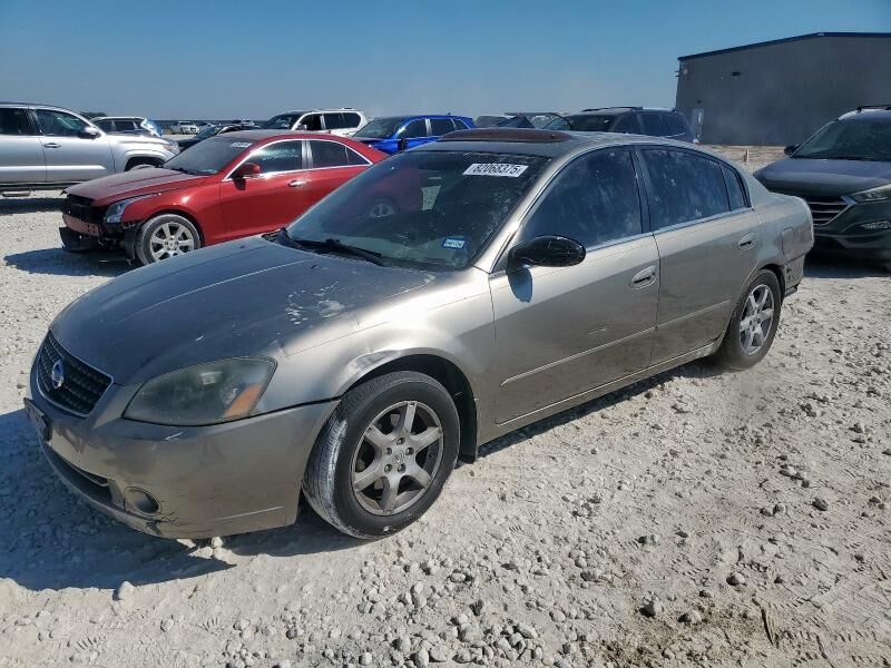 Nissan Altima