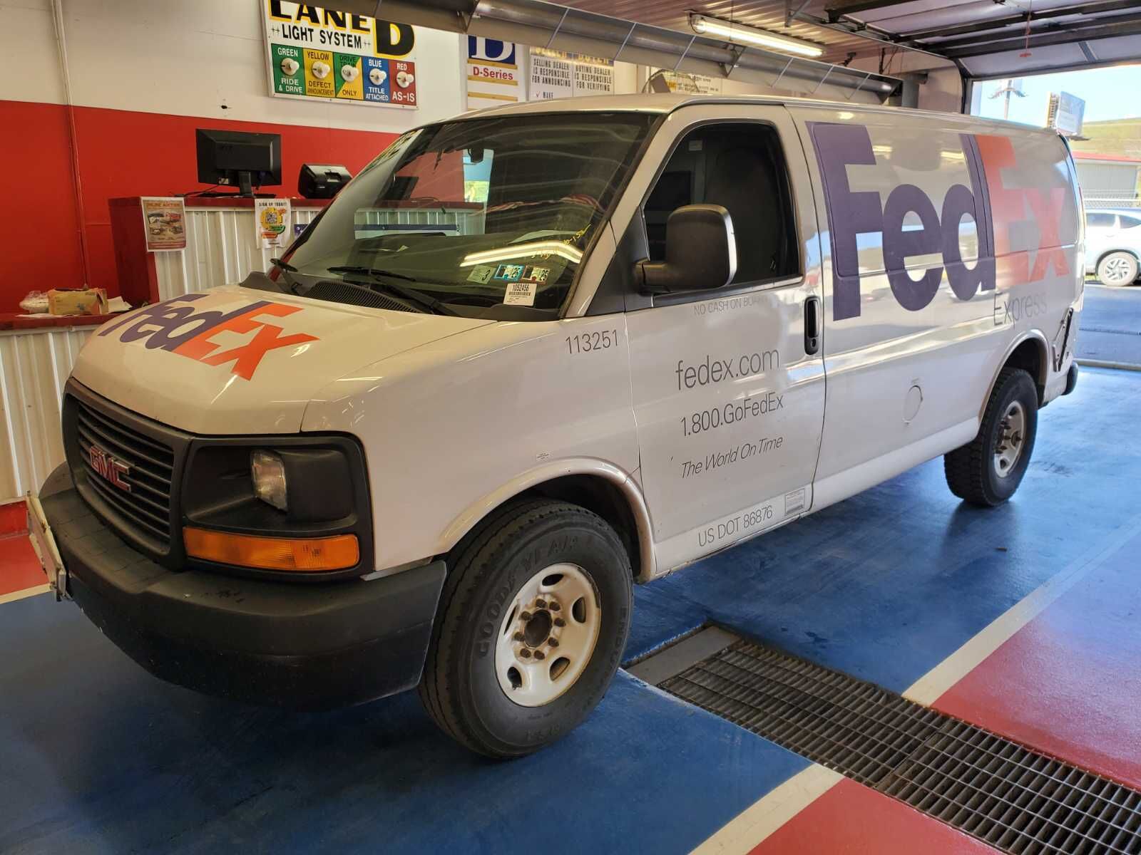 GMC Savana