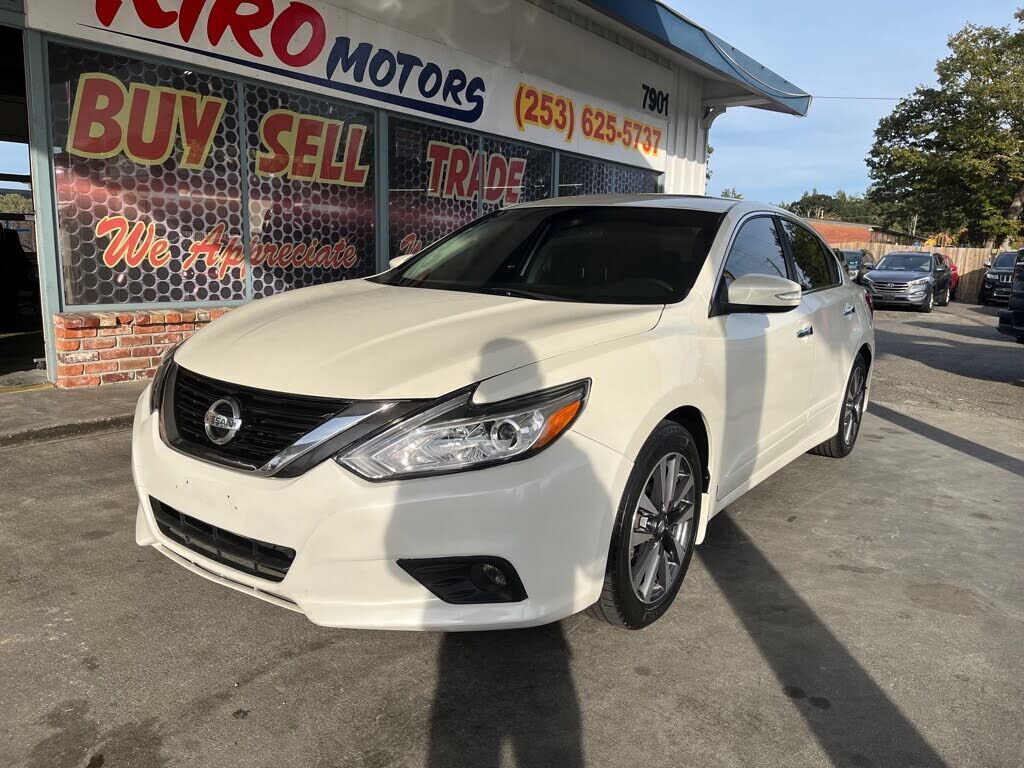 2017 NISSAN Altima