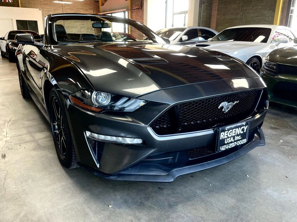 2020 FORD Mustang