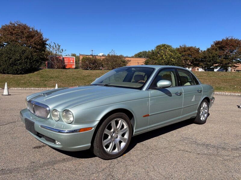 2004 JAGUAR XJ