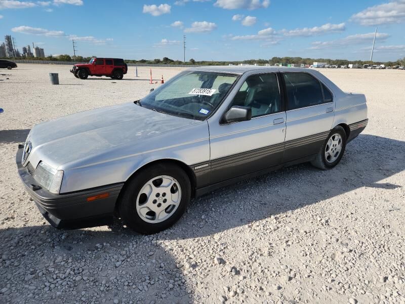 Alfa Romeo 164