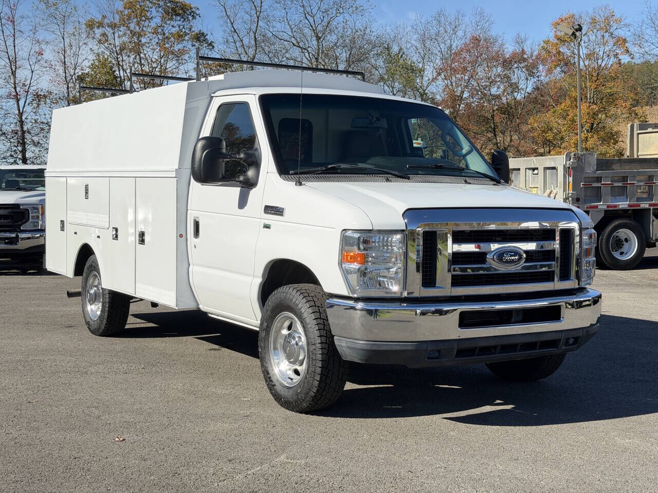 Ford E-350