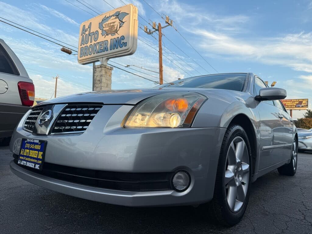 Nissan Maxima